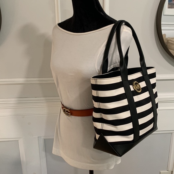 Michael Kors Fulton Black & White Canvas and Leather Nautical Tote Bag EUC - Picture 7 of 14